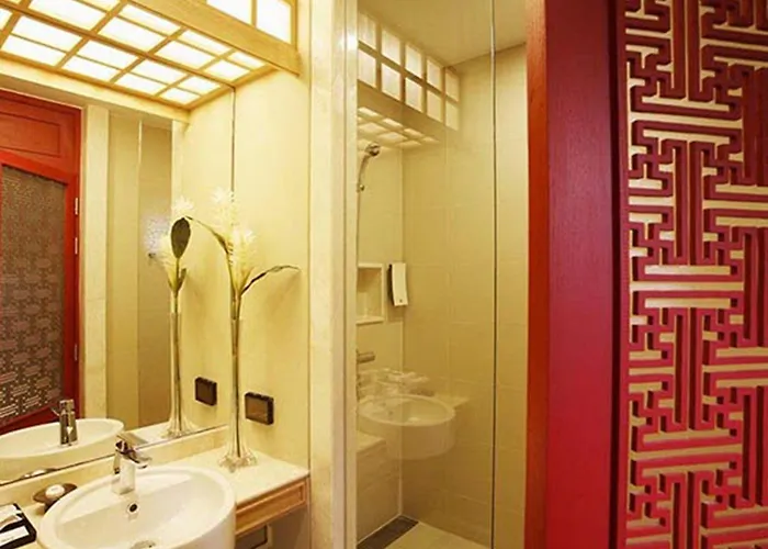 The Quarter Hualamphong By Uhg - Close To Song Wat Road, Chinatown, Hua Lamphong Railway Station, Hua Lamphong Mrt Station