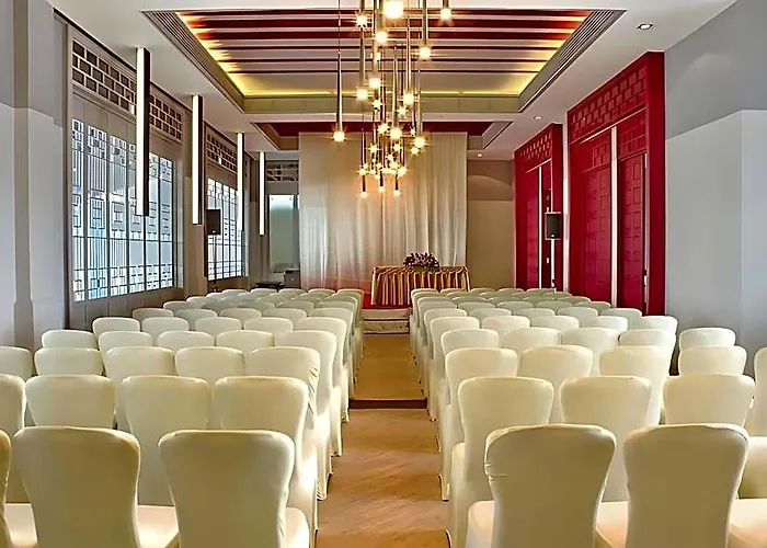 The Quarter Hualamphong By Uhg - Close To Song Wat Road, Chinatown, Hua Lamphong Railway Station, Hua Lamphong Mrt Station מלון בנגקוק
